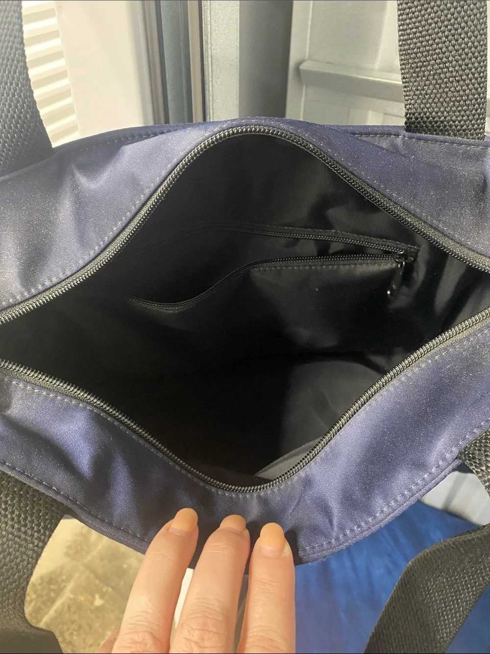 Vintage 1990’s✨ kate spade Navy Tote with Black Webbed Straps